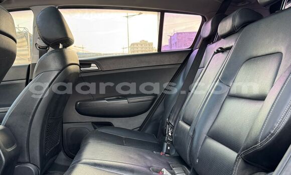 Acheter Occasion Voiture Kia Sportage Gris à Dakar, Dakar Acheter Occasion Voiture Kia Sportage Gris à Dakar, Dakar