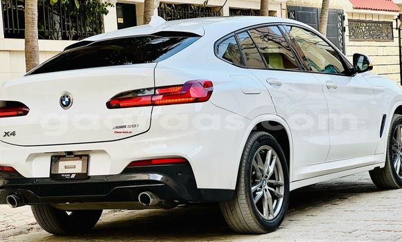 Acheter Occasion Voiture BMW X4 Blanc à Dakar, Dakar Acheter Occasion Voiture BMW X4 Blanc à Dakar, Dakar