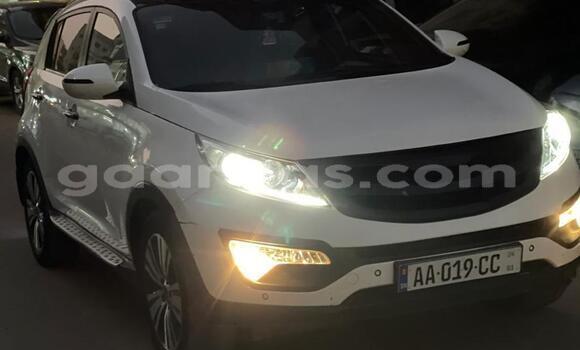Acheter Occasion Voiture Kia Sportage Blanc à Dakar, Dakar Acheter Occasion Voiture Kia Sportage Blanc à Dakar, Dakar