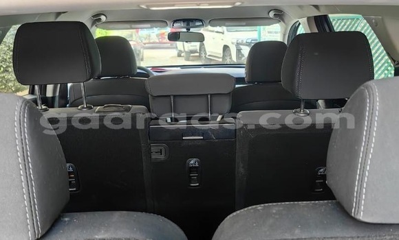 Dieundeu Occasion Kia Sorento Silver Auto in Dakar in Dakar Dieundeu Occasion Kia Sorento Silver Auto in Dakar in Dakar