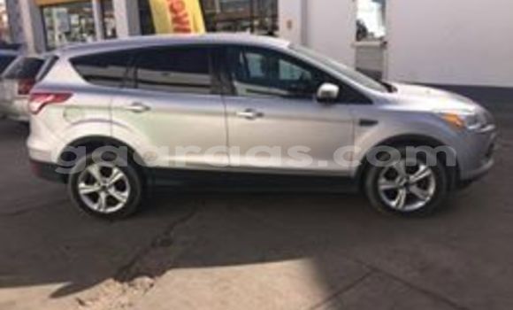 Acheter Occasion Voiture Ford Escape Gris à Dakar, Dakar Acheter Occasion Voiture Ford Escape Gris à Dakar, Dakar