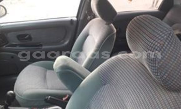 Buy Used Renault Clio Silver Car in Dakar in Dakar Buy Used Renault Clio Silver Car in Dakar in Dakar