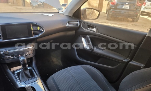 Buy Used Peugeot 308 Silver Car in Dakar in Dakar Buy Used Peugeot 308 Silver Car in Dakar in Dakar