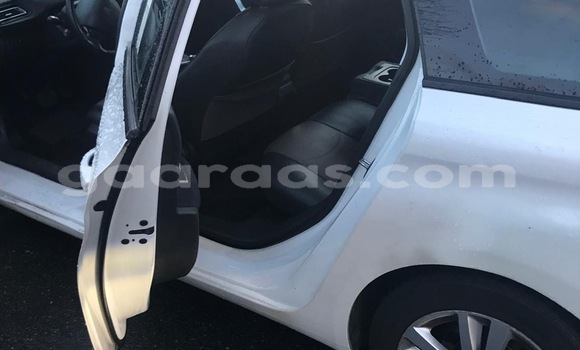 Buy Used Peugeot 308 White Car in Dakar in Dakar Buy Used Peugeot 308 White Car in Dakar in Dakar