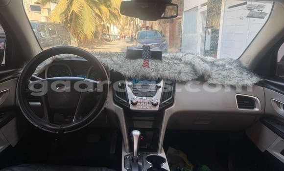 Dieundeu Occasion Chevrolet Equinox Blanc Auto in Dakar in Dakar Dieundeu Occasion Chevrolet Equinox Blanc Auto in Dakar in Dakar