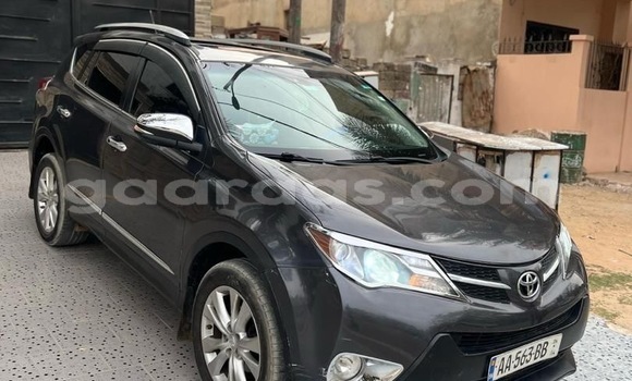 Dieundeu Occasion Toyota RAV4 Silver Auto in Dakar in Dakar Dieundeu Occasion Toyota RAV4 Silver Auto in Dakar in Dakar