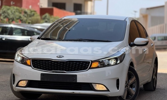 Buy Used Kia K3 Blanc Car in Dakar in Dakar Buy Used Kia K3 Blanc Car in Dakar in Dakar