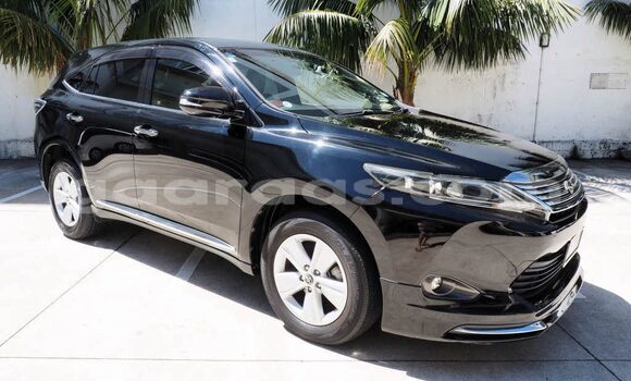 Dieundeu Occasion Toyota Harrier Black Auto in Dakar in Dakar Dieundeu Occasion Toyota Harrier Black Auto in Dakar in Dakar