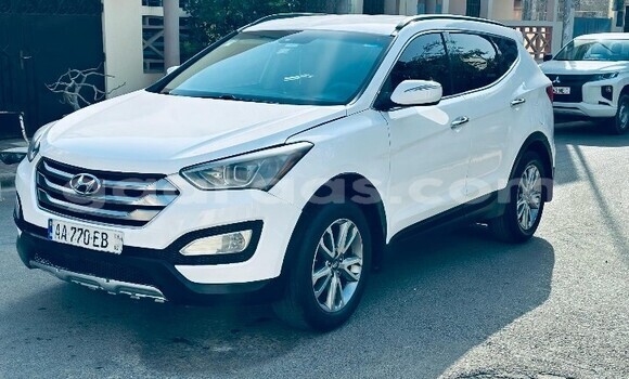 Acheter Occasion Voiture Hyundai Santa Fe Blanc à Dakar, Dakar Acheter Occasion Voiture Hyundai Santa Fe Blanc à Dakar, Dakar
