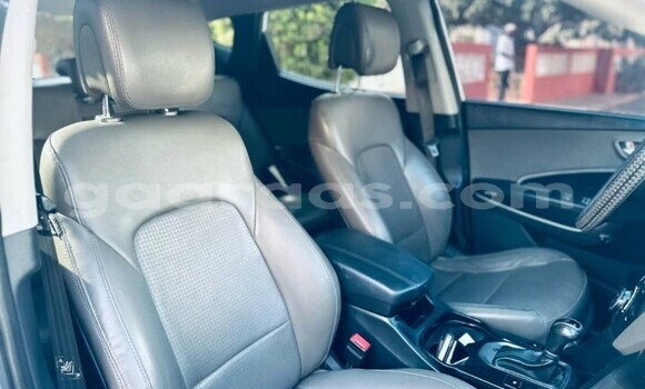 Acheter Occasion Voiture Hyundai Santa Fe Blanc à Dakar, Dakar Acheter Occasion Voiture Hyundai Santa Fe Blanc à Dakar, Dakar