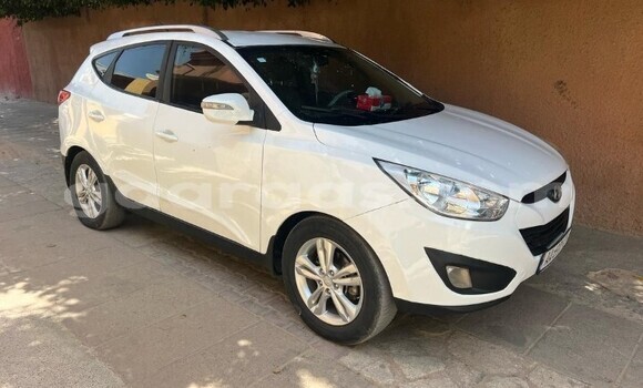 Acheter Occasion Voiture Hyundai ix35 Blanc à Dakar, Dakar Acheter Occasion Voiture Hyundai ix35 Blanc à Dakar, Dakar