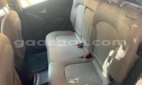 Acheter Occasion Voiture Hyundai ix35 Blanc à Dakar, Dakar Acheter Occasion Voiture Hyundai ix35 Blanc à Dakar, Dakar