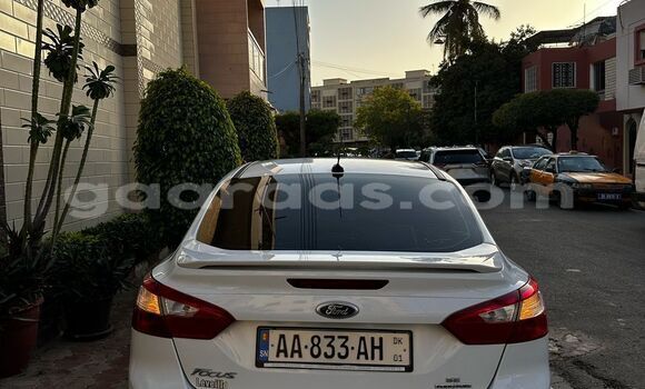 Dieundeu Occasion Ford Focus White Auto in Dakar in Dakar Dieundeu Occasion Ford Focus White Auto in Dakar in Dakar