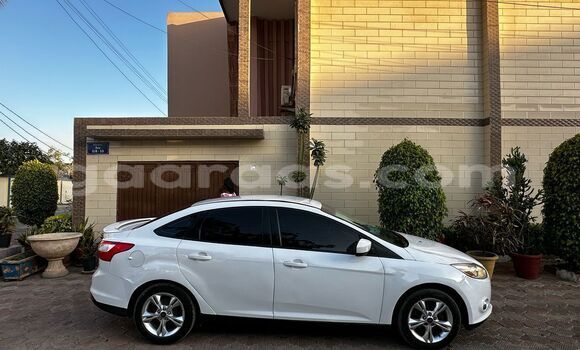 Dieundeu Occasion Ford Focus White Auto in Dakar in Dakar Dieundeu Occasion Ford Focus White Auto in Dakar in Dakar