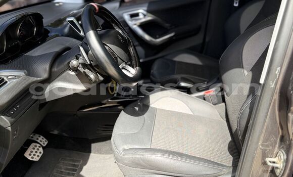 Dieundeu Occasion Peugeot 2008 allure Beige Auto in Dakar in Dakar Dieundeu Occasion Peugeot 2008 allure Beige Auto in Dakar in Dakar