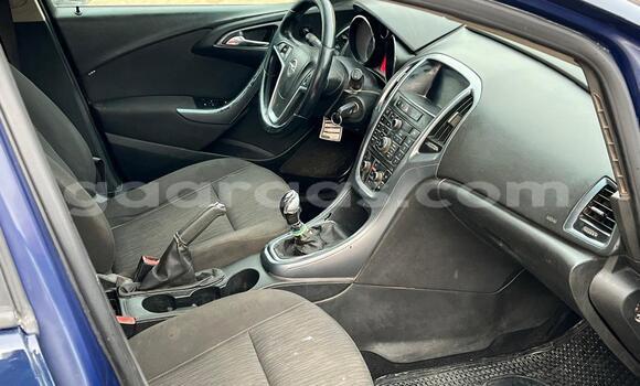 Acheter Occasion Voiture Opel Astra Beige à Dakar, Dakar Acheter Occasion Voiture Opel Astra Beige à Dakar, Dakar