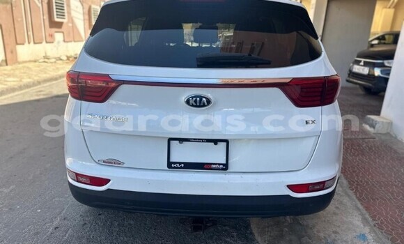 Acheter Occasion Voiture Kia Sportage Blanc à Dakar, Dakar Acheter Occasion Voiture Kia Sportage Blanc à Dakar, Dakar