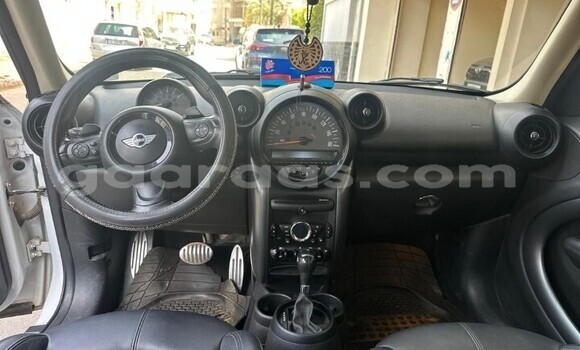 Acheter Occasion Voiture MINI Countryman Blanc à Dakar, Dakar Acheter Occasion Voiture MINI Countryman Blanc à Dakar, Dakar