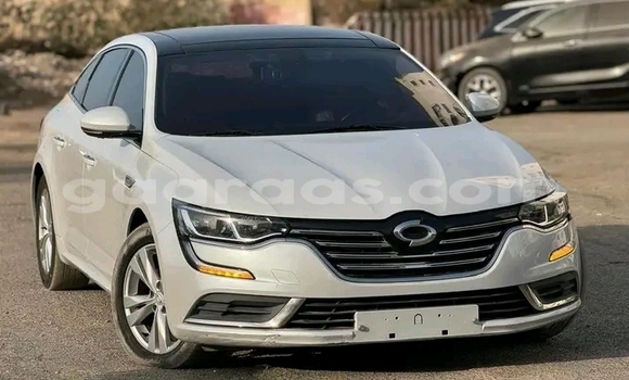 Acheter Occasion Voiture Renault Sandero RS Blanc à Dakar, Dakar Acheter Occasion Voiture Renault Sandero RS Blanc à Dakar, Dakar