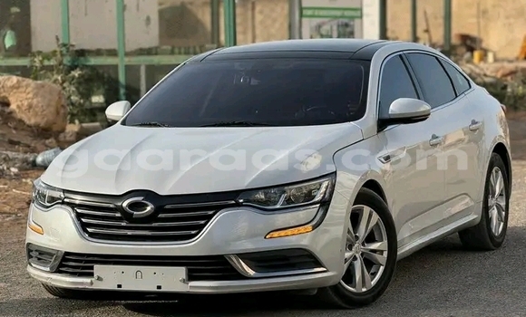 Acheter Occasion Voiture Renault Sandero RS Blanc à Dakar, Dakar Acheter Occasion Voiture Renault Sandero RS Blanc à Dakar, Dakar