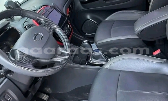 Acheter Occasion Voiture Renault KWID Rouge à Dakar, Dakar Acheter Occasion Voiture Renault KWID Rouge à Dakar, Dakar