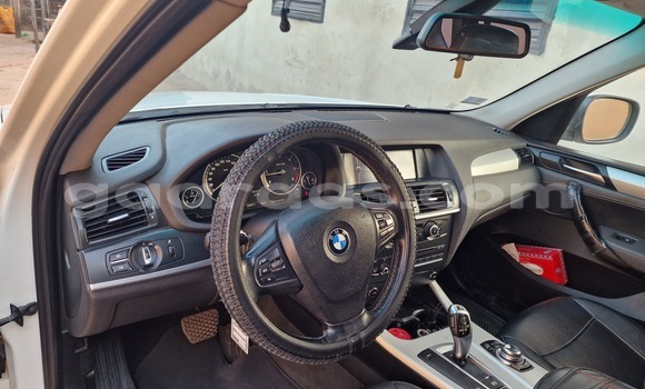 Acheter Occasion Voiture BMW X3 Blanc à Dakar, Dakar Acheter Occasion Voiture BMW X3 Blanc à Dakar, Dakar