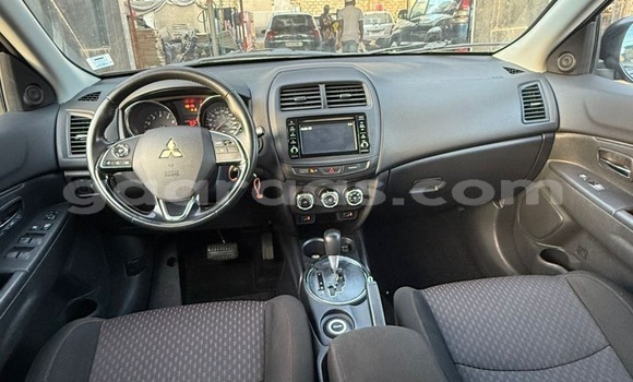 Acheter Occasion Voiture Mitsubishi RVR Noir à Dakar, Dakar Acheter Occasion Voiture Mitsubishi RVR Noir à Dakar, Dakar