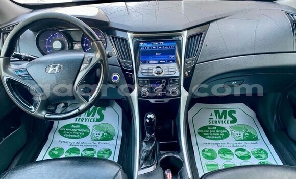 Dieundeu Occasion Hyundai Sonata Other Auto in Dakar in Dakar Dieundeu Occasion Hyundai Sonata Other Auto in Dakar in Dakar