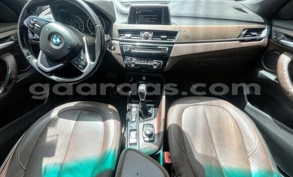 Acheter Occasion Voiture BMW X1 Blanc à Dakar, Dakar Acheter Occasion Voiture BMW X1 Blanc à Dakar, Dakar