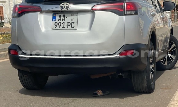 Buy Used Toyota Rav 4 Silver Car in Dakar in Dakar Buy Used Toyota Rav 4 Silver Car in Dakar in Dakar