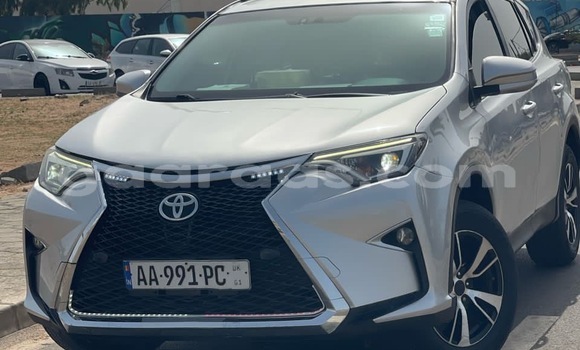 Buy Used Toyota Rav 4 Silver Car in Dakar in Dakar Buy Used Toyota Rav 4 Silver Car in Dakar in Dakar