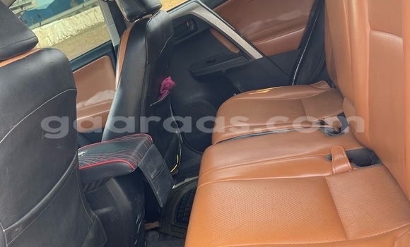 Buy Used Toyota Rav 4 Silver Car in Dakar in Dakar Buy Used Toyota Rav 4 Silver Car in Dakar in Dakar