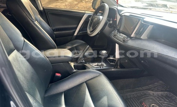 Buy Used Toyota RAV4 Blue Car in Dakar in Dakar Buy Used Toyota RAV4 Blue Car in Dakar in Dakar