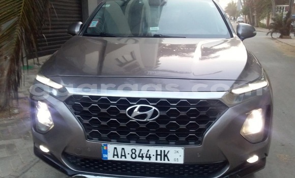 Acheter Occasion Voiture Hyundai Santa Fe Marron à Dakar, Dakar