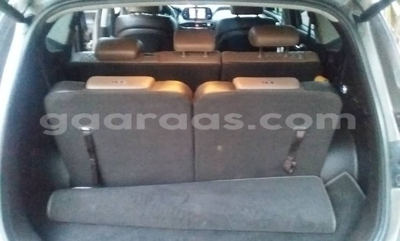 Buy Used Hyundai Santa Fe Brown Car in Dakar in Dakar Buy Used Hyundai Santa Fe Brown Car in Dakar in Dakar