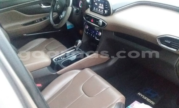 Buy Used Hyundai Santa Fe Brown Car in Dakar in Dakar Buy Used Hyundai Santa Fe Brown Car in Dakar in Dakar