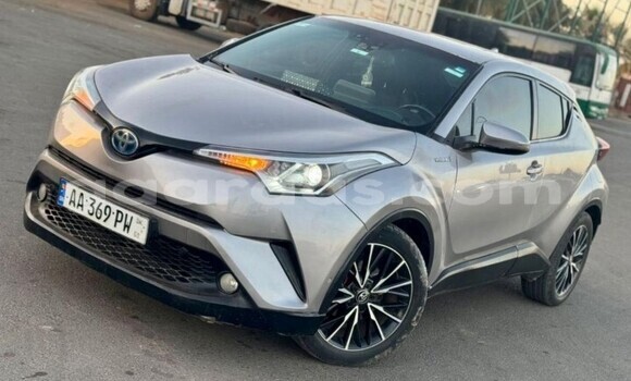 Acheter Occasion Voiture Toyota C-HR Autre à Dakar, Dakar Acheter Occasion Voiture Toyota C-HR Autre à Dakar, Dakar