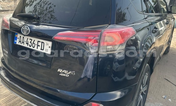 Acheter Occasion Voiture Toyota RAV4 Bleu à Dakar, Dakar Acheter Occasion Voiture Toyota RAV4 Bleu à Dakar, Dakar