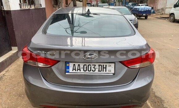 Acheter Occasion Voiture Hyundai Elantra Gris à Dakar, Dakar Acheter Occasion Voiture Hyundai Elantra Gris à Dakar, Dakar