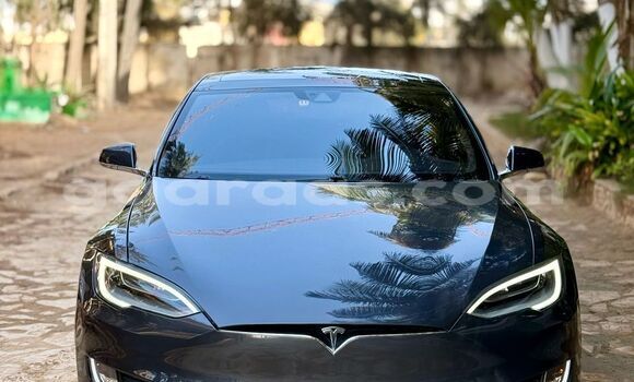 Buy Used Tesla Model S Other Car in Dakar in Dakar Buy Used Tesla Model S Other Car in Dakar in Dakar