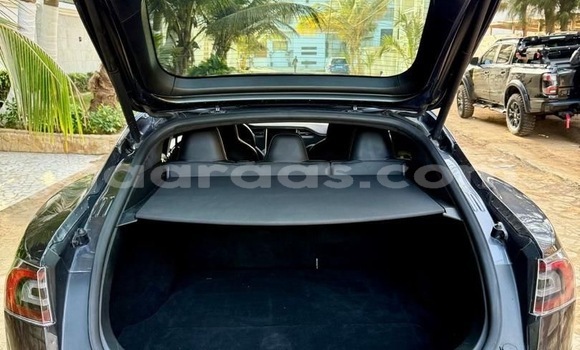 Buy Used Tesla Model S Other Car in Dakar in Dakar Buy Used Tesla Model S Other Car in Dakar in Dakar