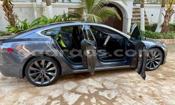 Buy Used Tesla Model S Other Car in Dakar in Dakar Buy Used Tesla Model S Other Car in Dakar in Dakar