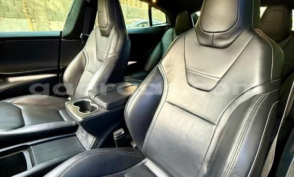 Buy Used Tesla Model S Other Car in Dakar in Dakar Buy Used Tesla Model S Other Car in Dakar in Dakar