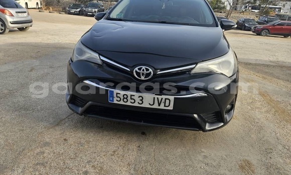 Buy Used Toyota Avensis Black Car in Dakar in Dakar