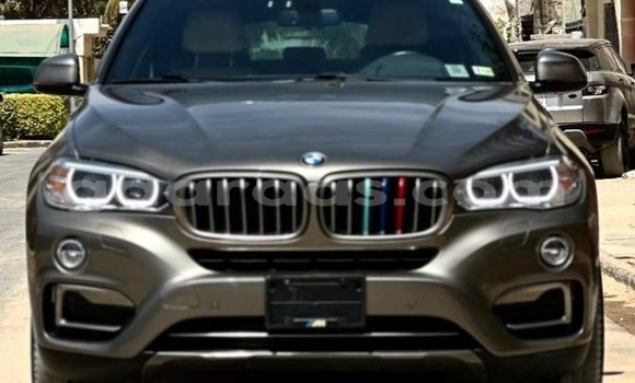 Acheter Occasion Voiture BMW X4 Beige à Dakar, Dakar Acheter Occasion Voiture BMW X4 Beige à Dakar, Dakar