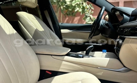 Acheter Occasion Voiture BMW X4 Beige à Dakar, Dakar Acheter Occasion Voiture BMW X4 Beige à Dakar, Dakar