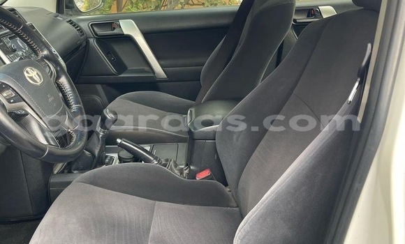 Acheter Occasion Voiture Toyota Prado Blanc à Dakar, Dakar Acheter Occasion Voiture Toyota Prado Blanc à Dakar, Dakar