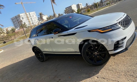 Acheter Occasion Voiture Land Rover Range Rover Velar Blanc à Dakar, Dakar Acheter Occasion Voiture Land Rover Range Rover Velar Blanc à Dakar, Dakar
