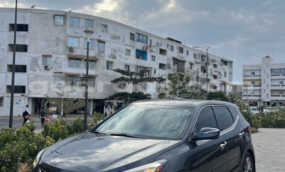 Buy Used Hyundai Santa Fe Silver Car in Dakar in Dakar Buy Used Hyundai Santa Fe Silver Car in Dakar in Dakar