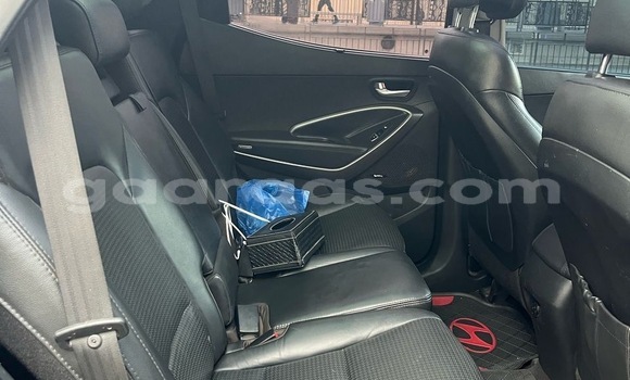 Buy Used Hyundai Santa Fe Silver Car in Dakar in Dakar Buy Used Hyundai Santa Fe Silver Car in Dakar in Dakar